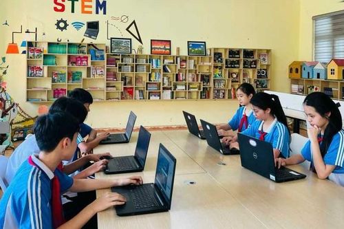 Đẩy mạnh ứng dụng công nghệ thông tin, chuyển đổi số trong giáo dục tại Quảng Ninh