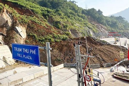 Khi nào cầu Móng Sến lên Sa Pa thông xe trở lại?