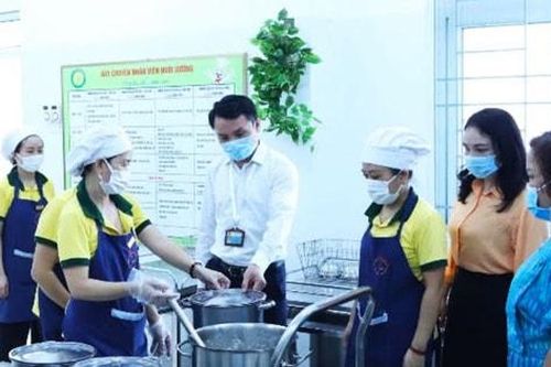 Ngăn chặn nguy cơ mất an toàn thực phẩm tại trường học