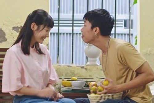 Đi Giữa Trời Rực Rỡ: Đang lạnh lùng, Pu đột ngột dịu dàng với Chải là vì sao?