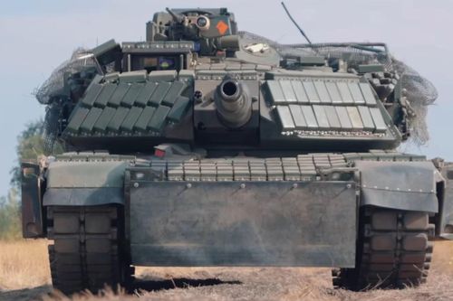 Ukraine phủ kín giáp phản ứng nổ cho xe tăng M1A1SA Abrams
