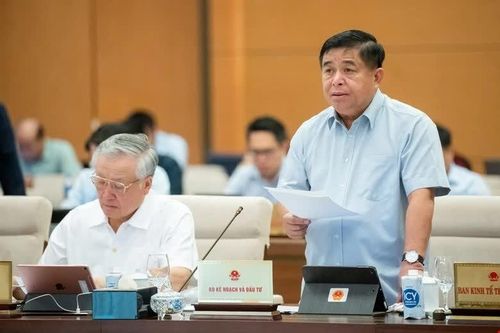 Bộ trưởng Nguyễn Chí Dũng: Tăng trưởng GDP năm 2024 sẽ vượt kế hoạch, 14/15 chỉ tiêu hoàn thành