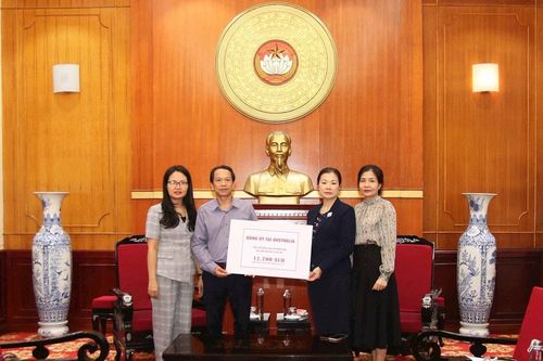 2.087,7 tỷ đồng ủng hộ đồng bào vùng bão lũ