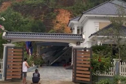 Sạt lở đất ở Lào Cai, căn biệt thự 2 tỷ vừa mua bị vùi lấp