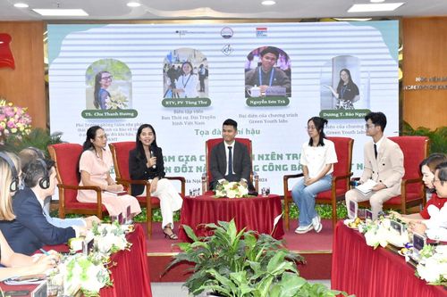 Nâng cao nhận thức chuyển đổi năng lượng công bằng cho giới trẻ