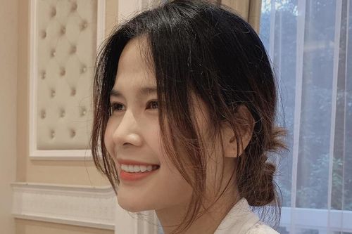 Ngôi sao bóng chuyền nữ Việt Nam ra quyết định sau lời mời xuất ngoại, được hàng loạt đồng nghiệp chúc mừng