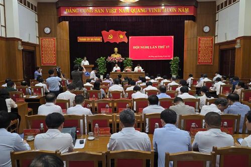 Chủ động triển khai sớm công tác chuẩn bị đại hội đảng bộ các cấp