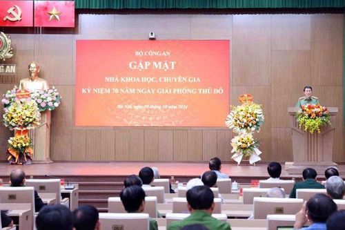 Gặp mặt các nhà khoa học trong và ngoài ngành công an