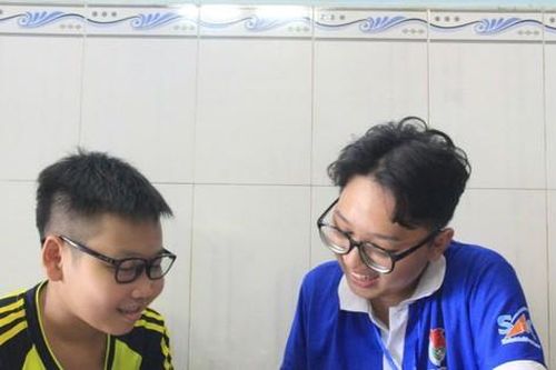 Nam sinh trường Sư phạm mê hoạt động tình nguyện