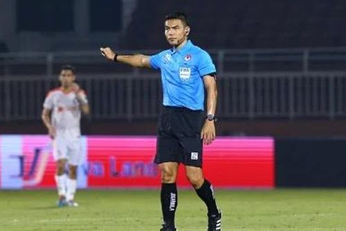 Lộ diện tổ trọng tài ngoại bắt trận Việt Nam - Ấn Độ