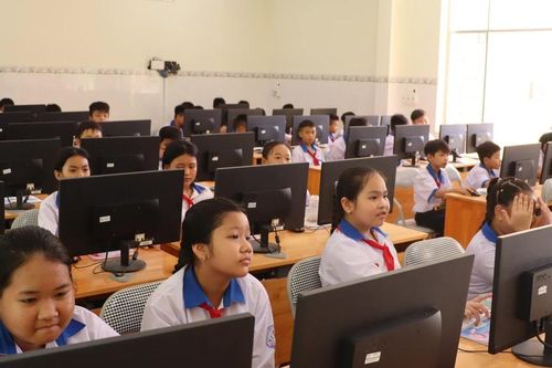 Giáo dục vùng khó Bạc Liêu vượt khó vươn lên