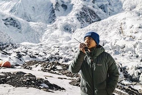 Nepal: Nhà leo núi 18 tuổi trở thành người trẻ nhất thế giới leo 14 đỉnh núi