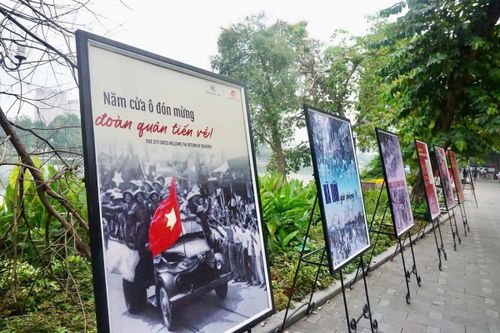 Ngày về giải phóng Thủ đô