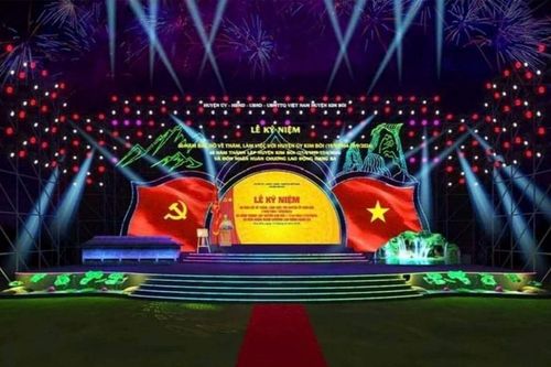 Kim Bôi – Hòa Bình hướng tới kỷ niệm ngày lễ lớn, đón nhận Huân chương Lao động Hạng Ba