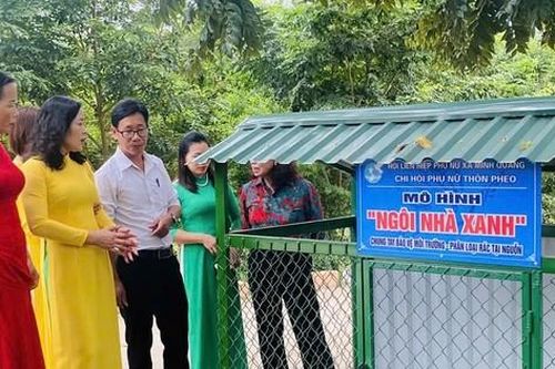 Những sáng tạo 'Chống rác thải nhựa' của Hội LHPN huyện Ba Vì