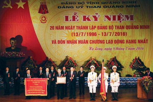 Đảng bộ Than Quảng Ninh: Phát huy bản lĩnh chính trị, đổi mới, nâng cao hiệu quả hoạt động công tác Đảng