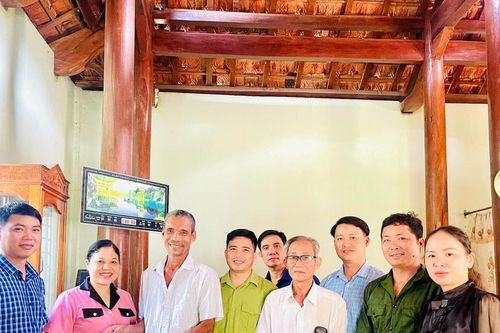 Cụ ông 60 tuổi cứu 3 học sinh đuối nước