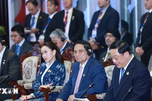 Thủ tướng tham dự Phiên đối thoại lãnh đạo ASEAN với đại diện AIPA