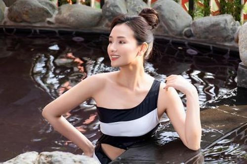Cận cảnh biệt thự 60 tỷ nằm trong BST bất động sản từ Nam ra Bắc của bà trùm kim cương Vbiz