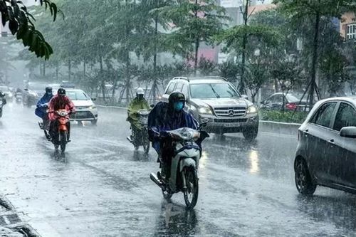 Chiều tối 9/10, mưa rào, mưa đá có thể xuất hiện tại TP. Hồ Chí Minh