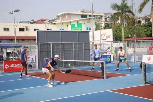 Gần 400 vận động viên tham dự Giải vô địch Pickleball cấp quốc gia lần đầu tiên được tổ chức