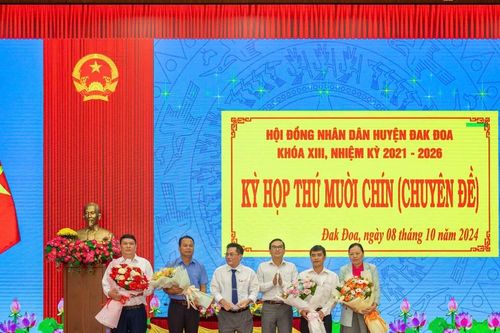 Hội đồng Nhân dân huyện Đak Đoa tiến hành Kỳ họp thứ 19 chuyên đề