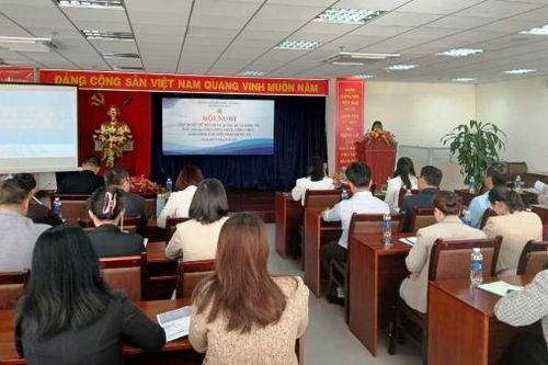 Trang bị kiến thức, kỹ năng cho đội ngũ công chức làm công tác hội nhập quốc tế và kinh tế đối ngoại
