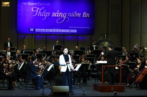 'Thắp sáng niềm tin' - những giai điệu đẹp về tình yêu Tổ quốc và Thủ đô Hà Nội