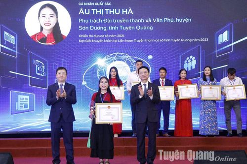 Tuyên Quang có 1 tập thể, 1 cá nhân được nhận Bằng khen của Bộ trưởng Bộ Thông tin và Truyền thông