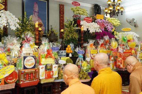 TP.HCM: Tưởng niệm Trưởng lão Hòa thượng Thích Định Quang - Thành viên Hội đồng Chứng minh