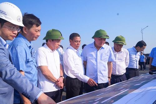 Hải Phòng đẩy nhanh tiến độ 13 dự án giao thông trọng điểm kết nối liên tỉnh, liên vùng