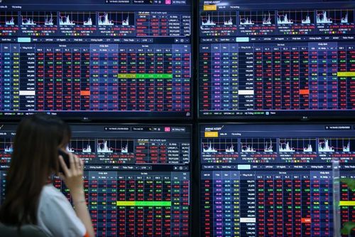 Vì sao FTSE Russell chưa nâng hạng thị trường chứng khoán Việt Nam?