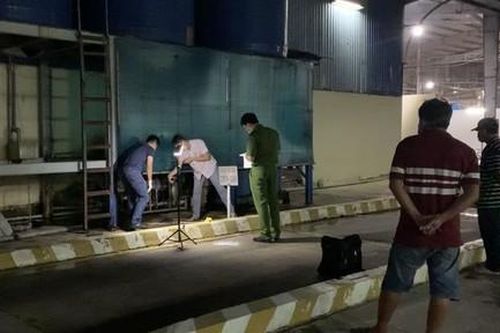 Vợ xích mích với đồng nghiệp trong công ty, chồng bị đâm tử vong