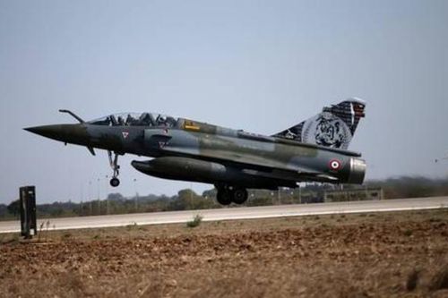 Pháp chuyển chiến đấu cơ Mirage 2000 cho Ukraine vào năm 2025
