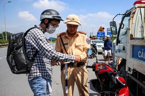Cục CSGT thông tin về việc bỏ quy định người dân giám sát bằng ghi âm, ghi hình