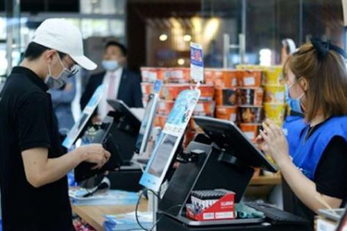 Bỏ đề xuất sinh viên không được làm thêm quá 24 giờ/tuần là phù hợp