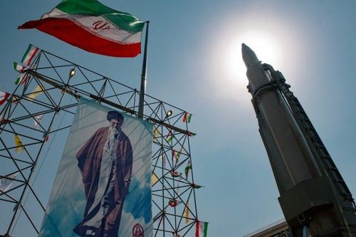 Sự thực 'Iran thử vũ khí hạt nhân gây ra động đất'