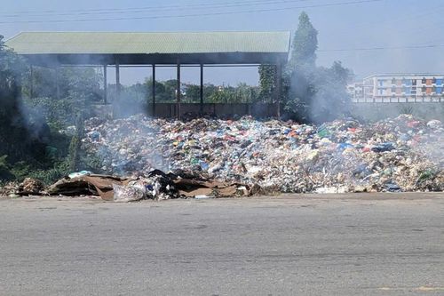 Ô nhiễm tại các điểm tập kết rác thải sinh hoạt