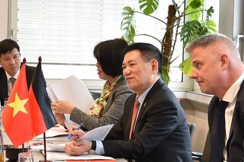 Phó Thủ tướng Hồ Đức Phớc làm việc với MVWM - Hiệp hội Doanh nghiệp lớn nhất Châu Âu - Xương sống của nền kinh tế Đức