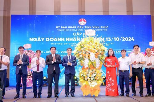 Vĩnh Phúc gặp mặt, tôn vinh doanh nghiệp tiêu biểu