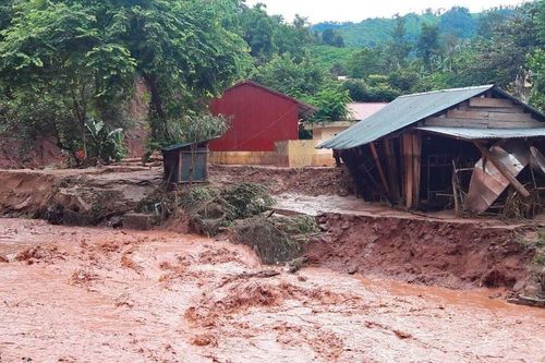 Mưa lớn kéo dài, cảnh báo lũ quét, sạt lở tại Đắk Nông, Lâm Đồng và Bình Thuận