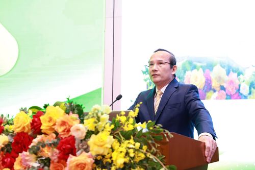 Ứng dụng thiết thực dược lâm sàng vào hoạt động khám, chữa bệnh