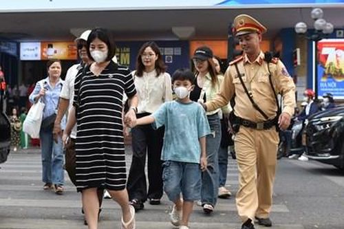 Xử lý vi phạm, phân luồng giao thông dịp 70 năm Ngày Giải phóng Thủ đô