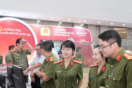 Bộ trưởng Bộ Công an: Chuyển đổi số ngành công an phải thực chất