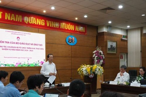 TPHCM tiếp tục chủ động đề xuất giải pháp 'gỡ khó' cho giáo dục