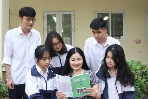 Kỷ niệm 70 năm Giải phóng Thủ đô: Hướng tới nền giáo dục tiên tiến, đổi mới và hội nhập