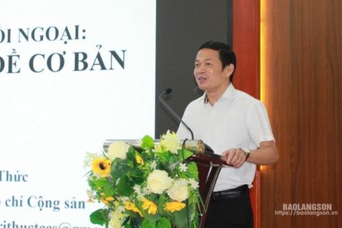 Lạng Sơn bồi dưỡng công tác phát ngôn, cung cấp thông tin cho báo chí