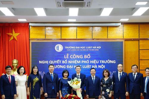 Trường Đại học Luật Hà Nội có tân Phó Hiệu trưởng