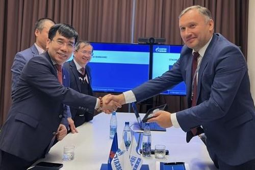 Petrovietnam làm việc với Công ty Gazpromviet