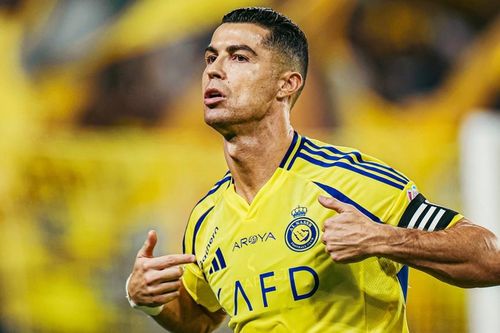 AI dự đoán thời điểm Ronaldo ghi bàn thắng thứ 1000